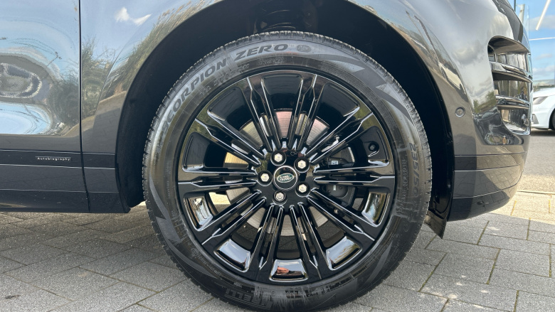 Land Rover Range Rover Evoque 2.0 D200 Autobiography 5dr Auto [Revised] Diesel Hatchback